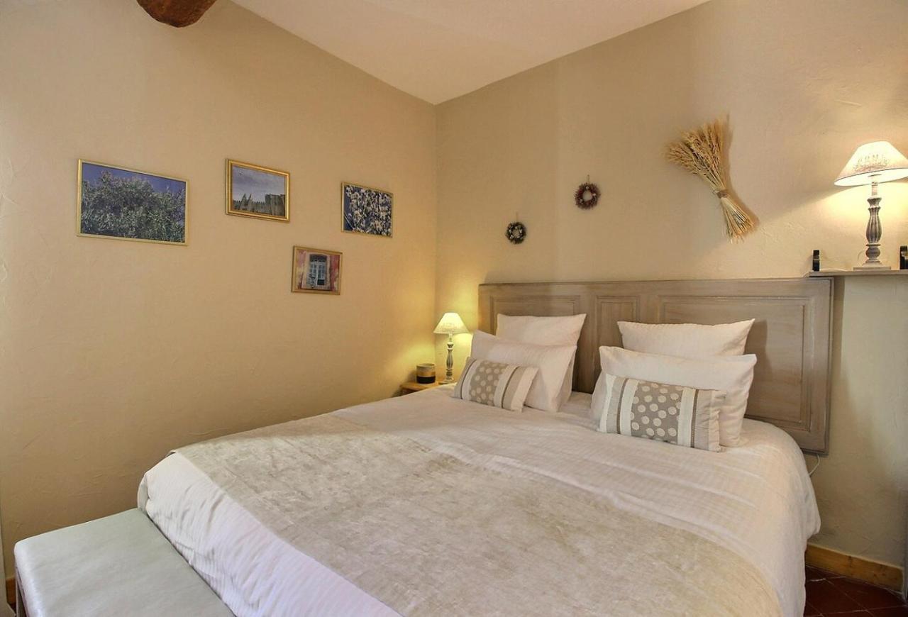Le Mas Cothy En Provence Roquemaure (Gard) Exterior foto